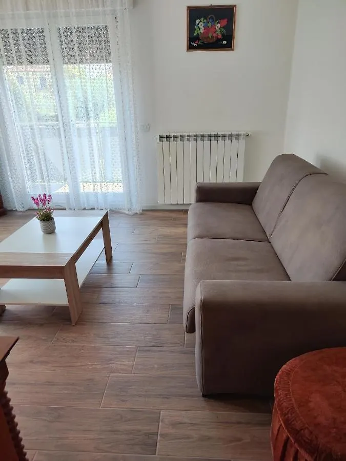 Sweet Apartment - Centre Peschiera del Garda Italy